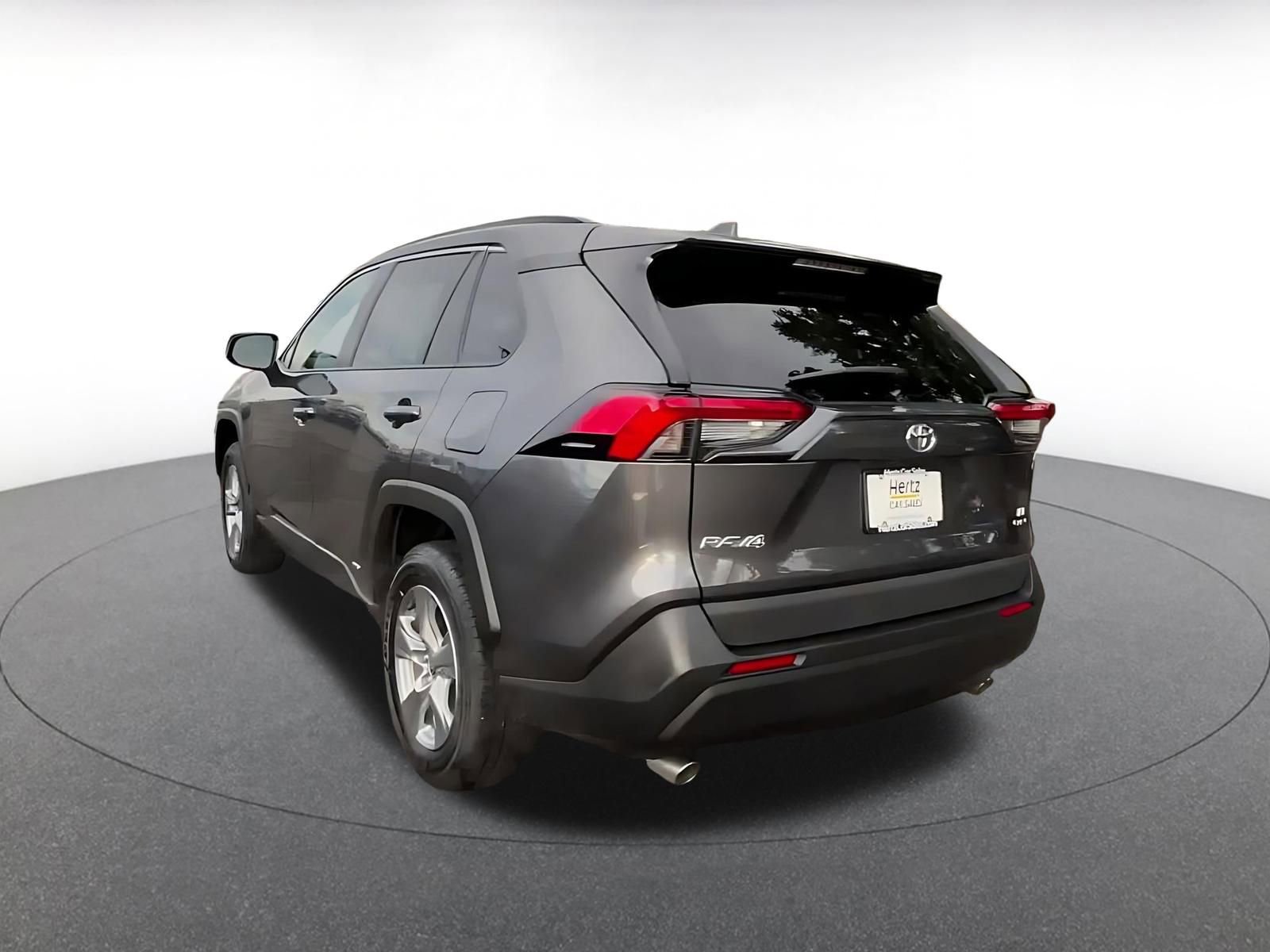 Thumbnail: 2025 Toyota RAV4 - 11