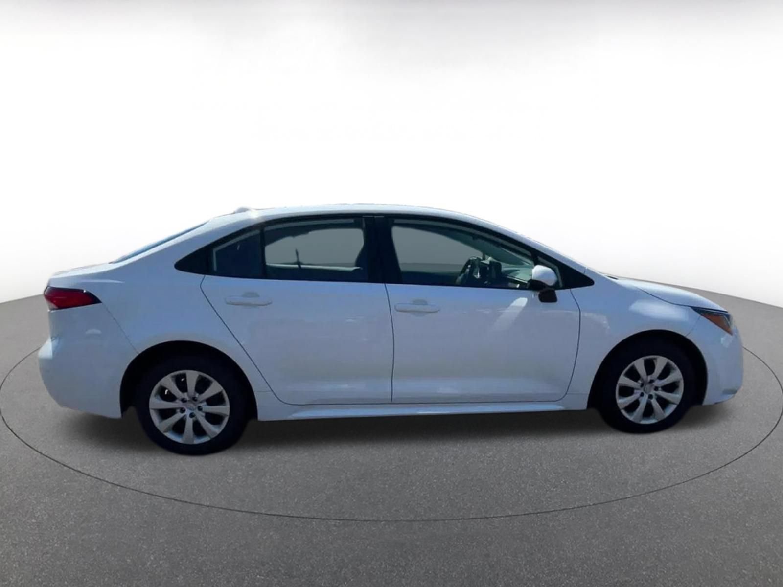 Thumbnail: 2025 Toyota Corolla - 16