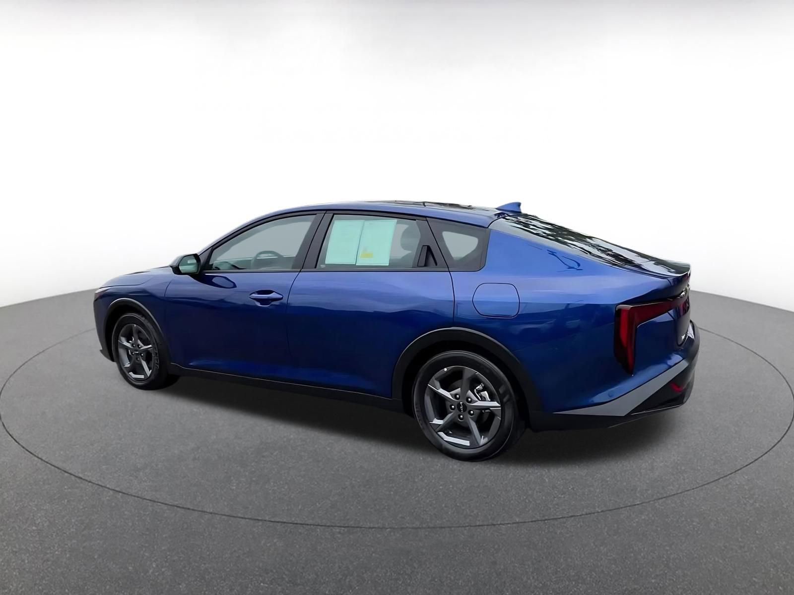 Thumbnail: 2025 Kia K4 - 10