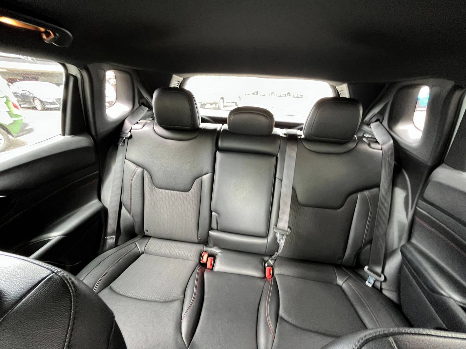 Thumbnail: 2025 Jeep Compass - 32