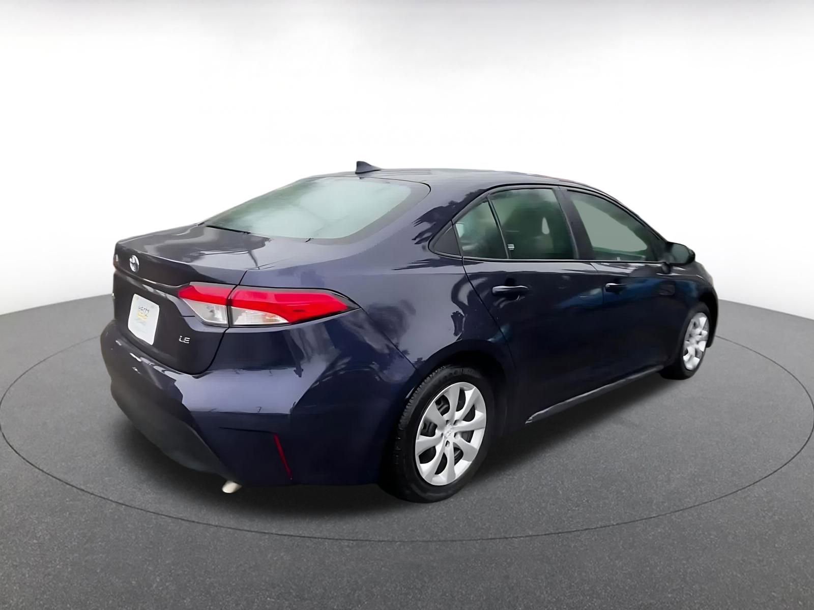 Thumbnail: 2025 Toyota Corolla - 14