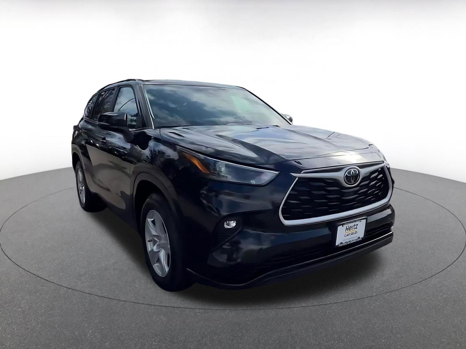 Thumbnail: 2025 Toyota Highlander - 3