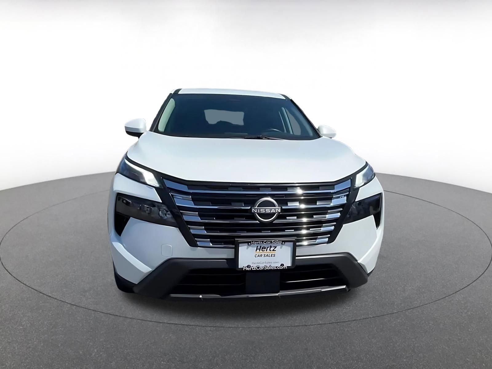 Thumbnail: 2025 Nissan Rogue - 4
