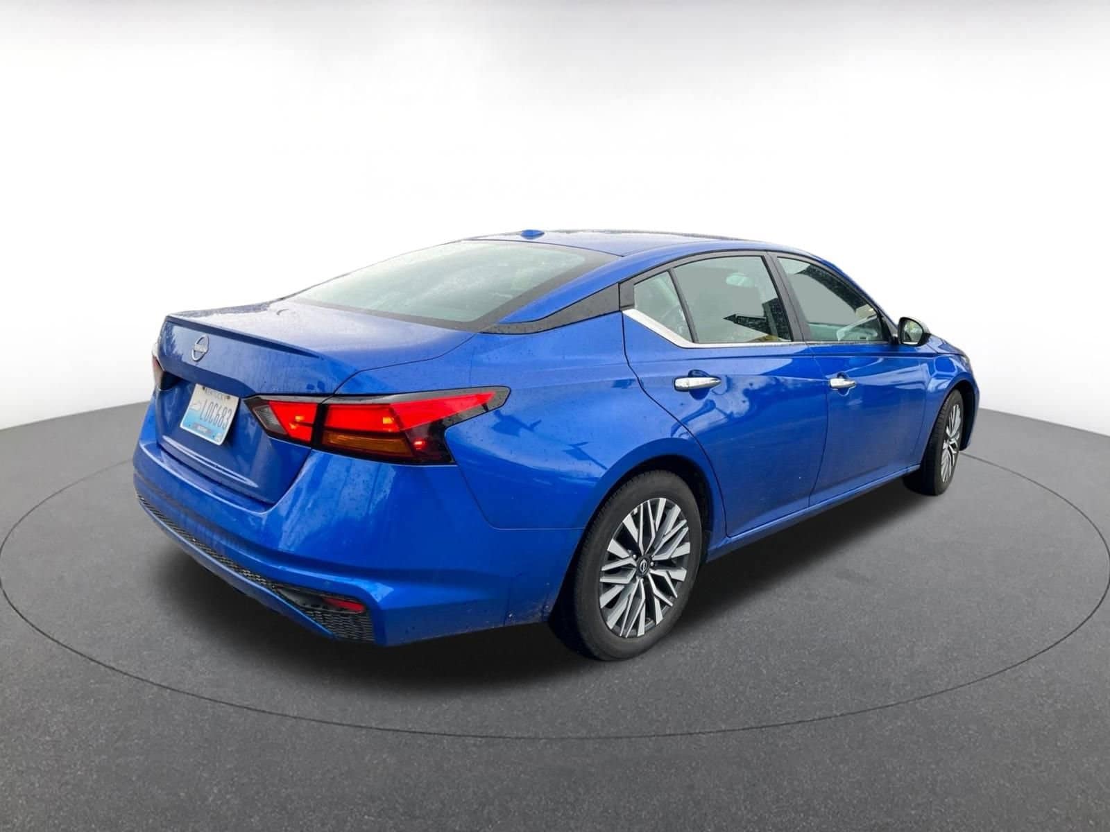 Thumbnail: 2025 Nissan Altima - 7