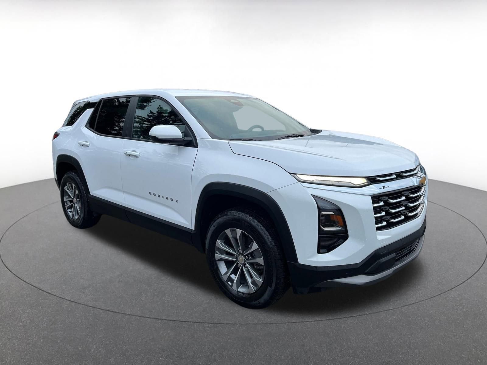 Thumbnail: 2025 Chevrolet Equinox - 1