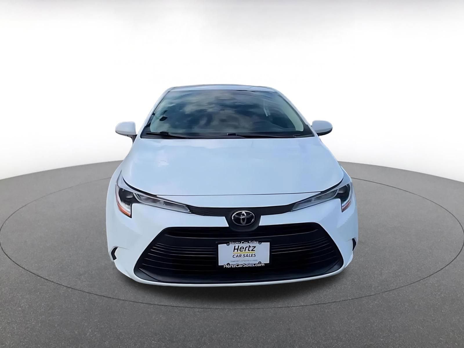 Thumbnail: 2025 Toyota Corolla - 4
