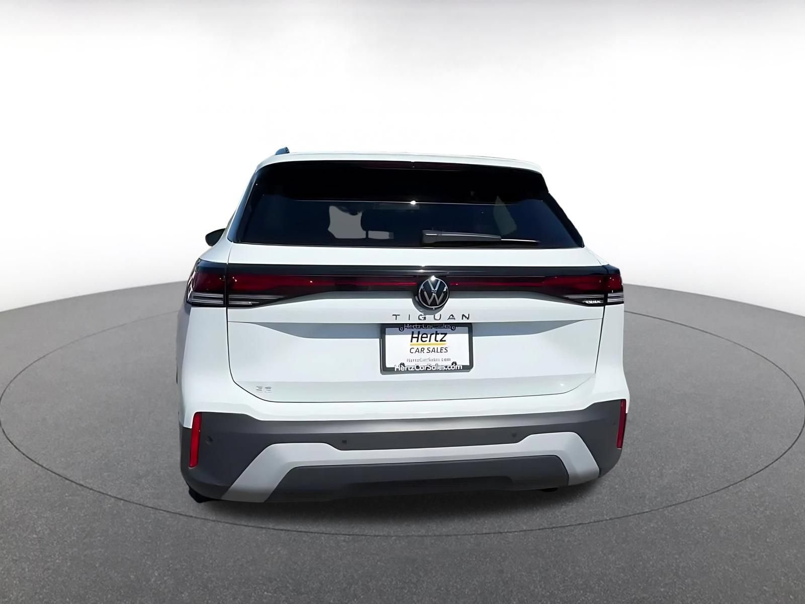 Thumbnail: 2026 Volkswagen Tiguan - 10