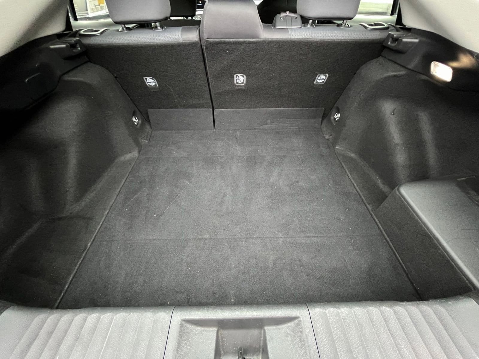 Thumbnail: 2025 Toyota Prius - 31