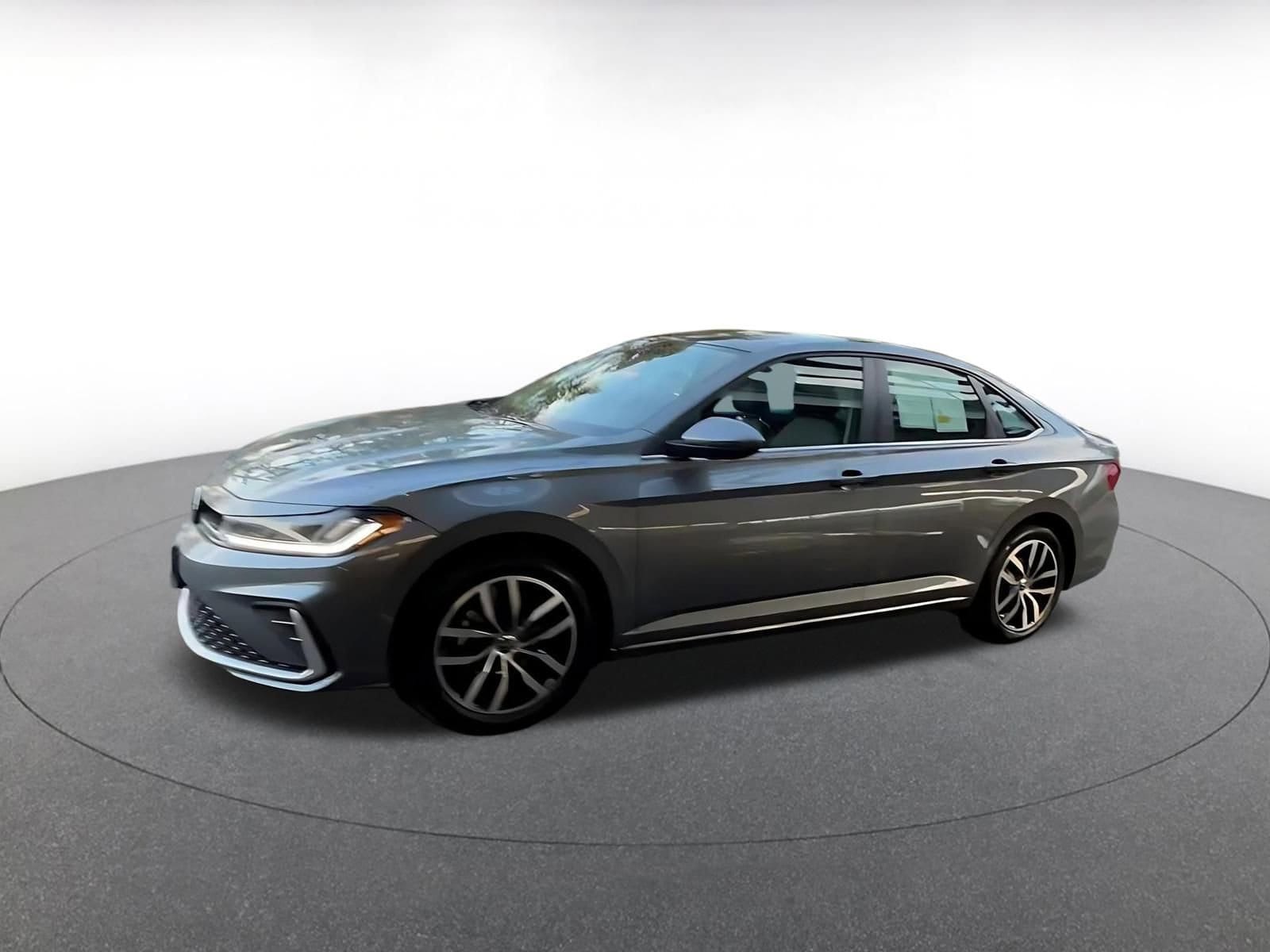 Thumbnail: 2025 Volkswagen Jetta - 8