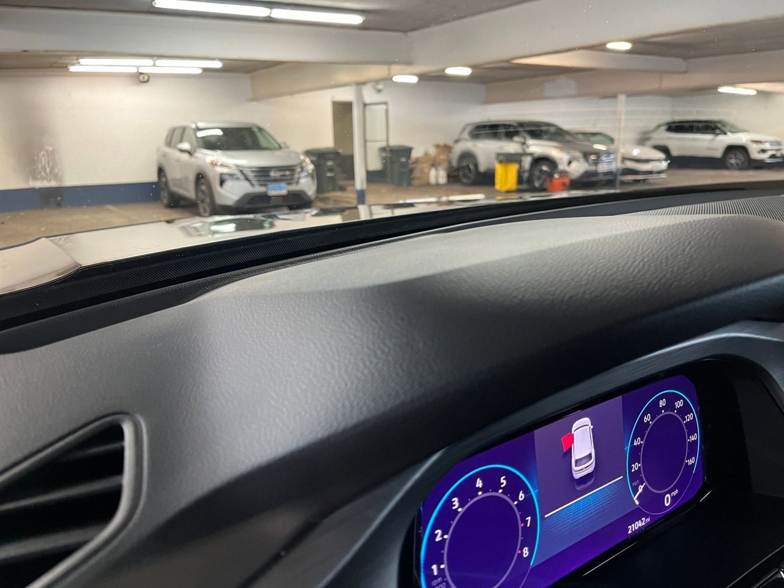 Thumbnail: 2025 Volkswagen Atlas - 34