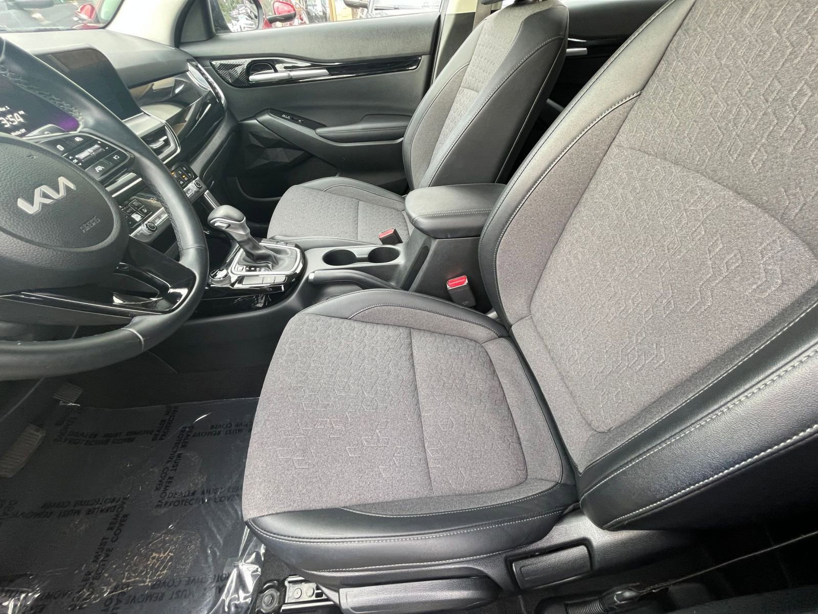 Thumbnail: 2025 Kia Seltos - 29