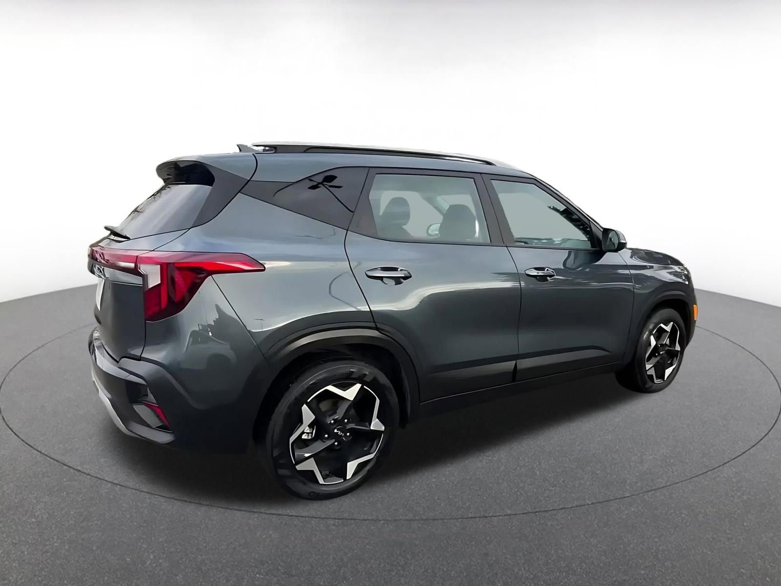 Thumbnail: 2025 Kia Seltos - 15