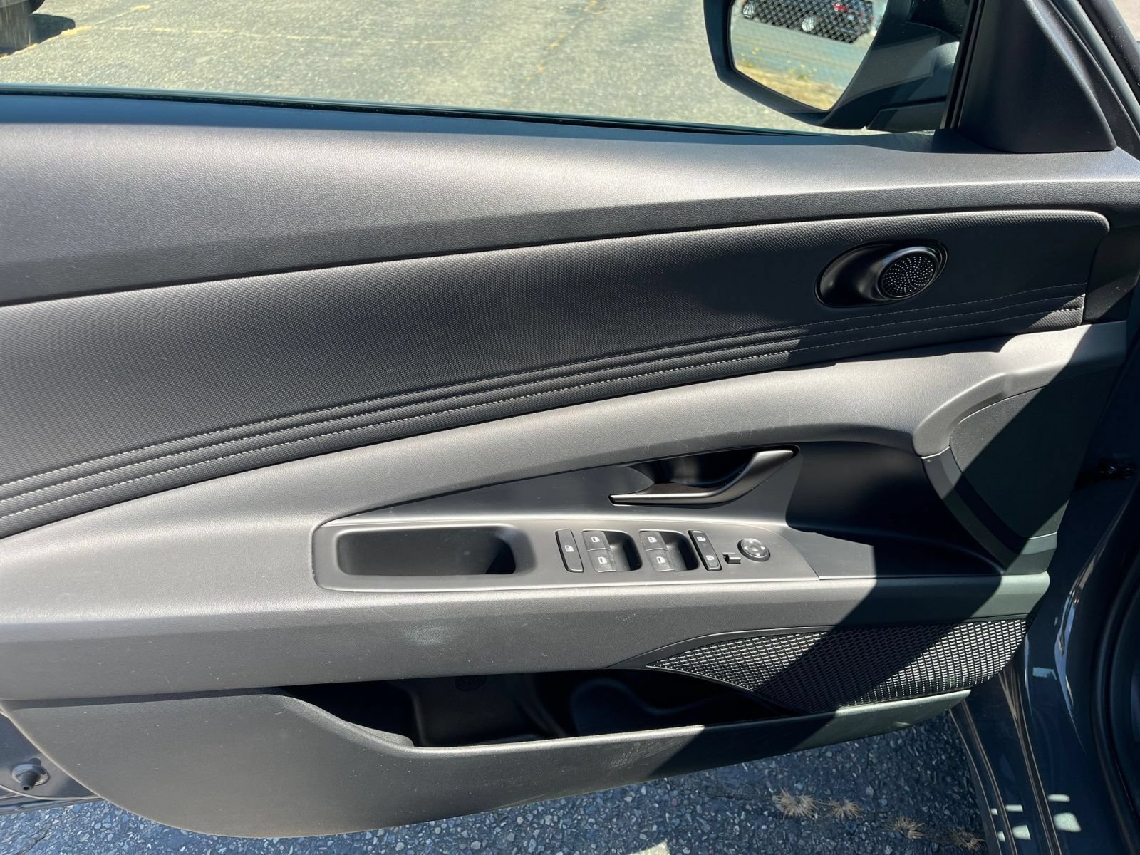 Thumbnail: 2026 Hyundai Elantra - 18