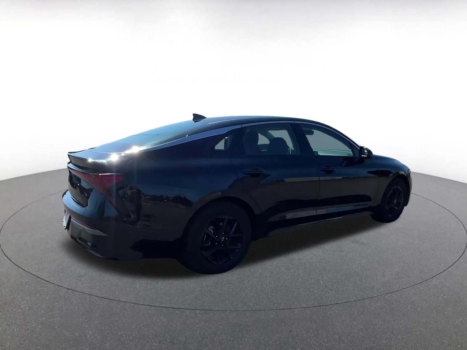 Thumbnail: 2025 Kia K5 - 14
