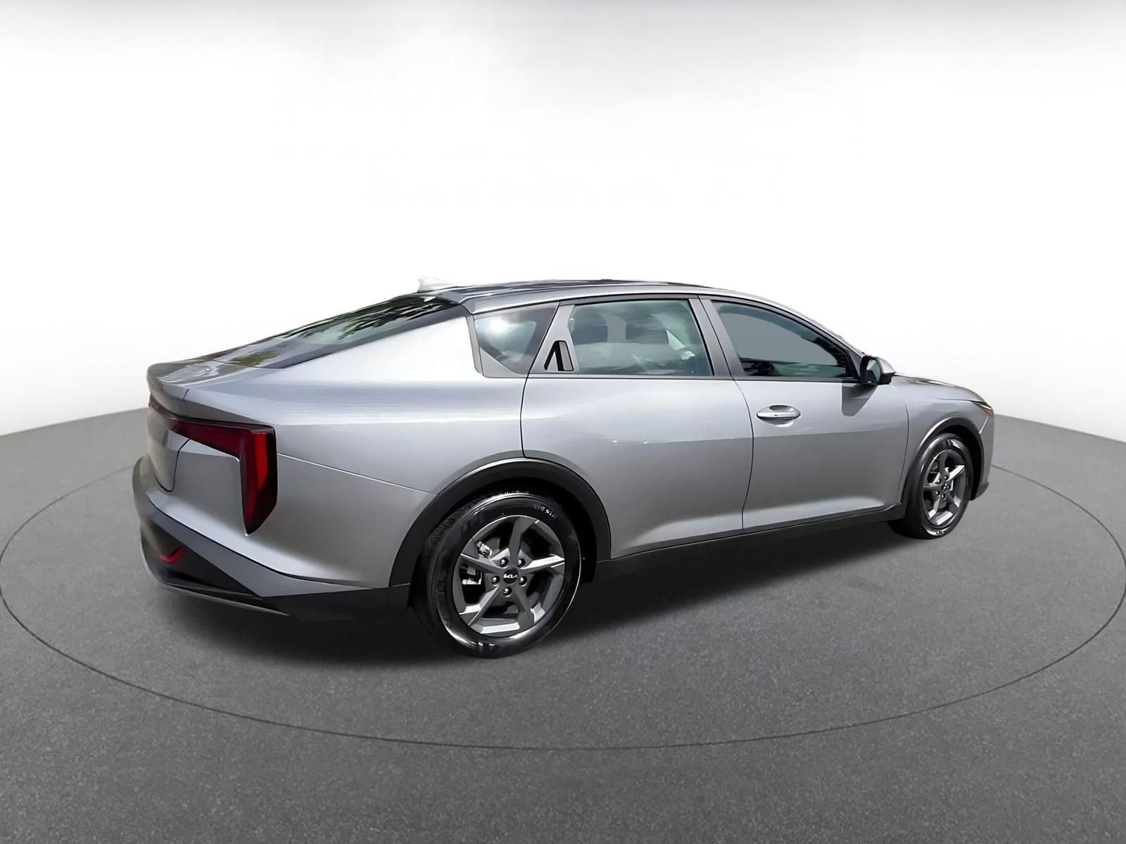 Thumbnail: 2025 Kia K4 - 15