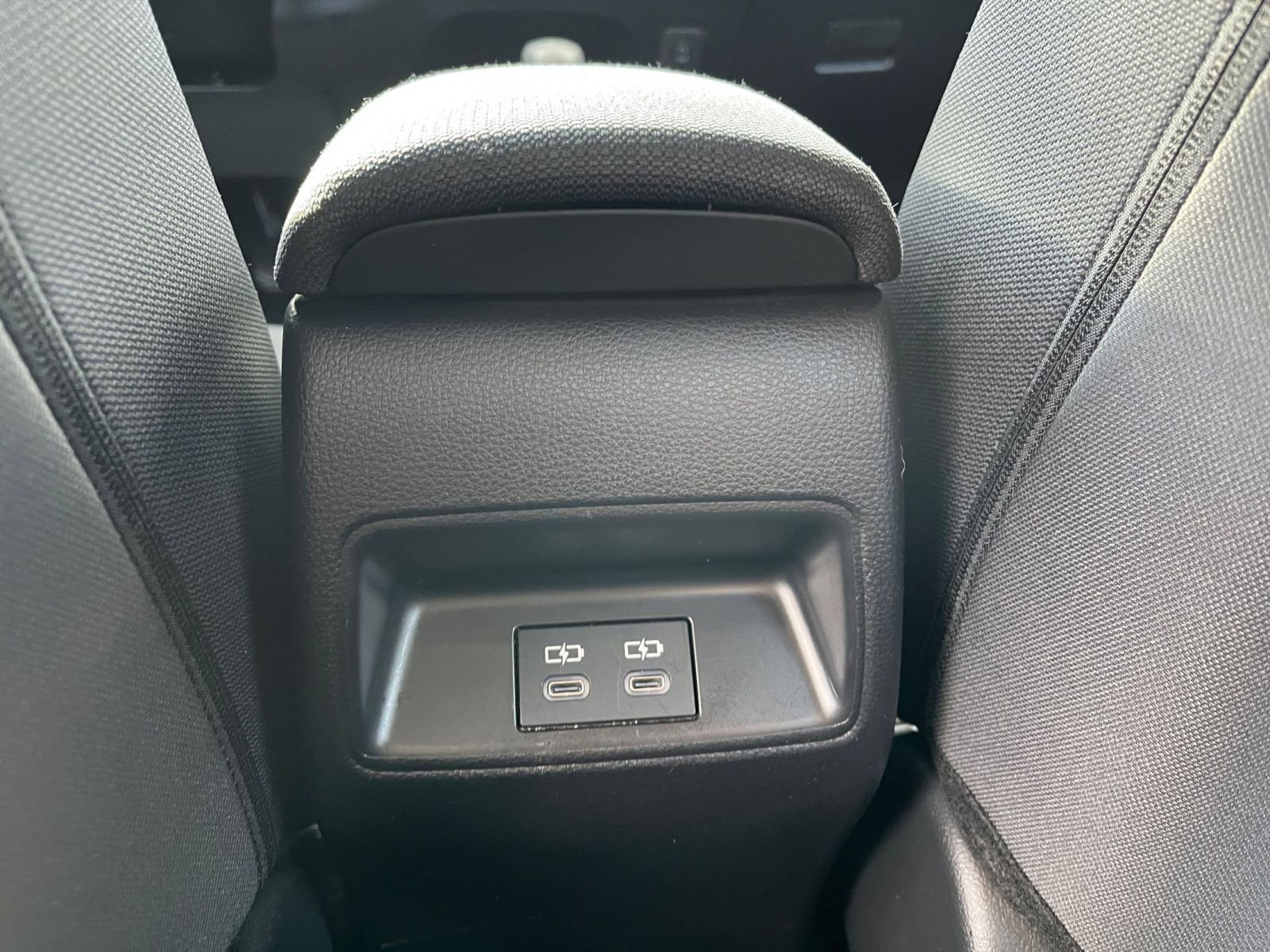 Thumbnail: 2025 Toyota Corolla - 23