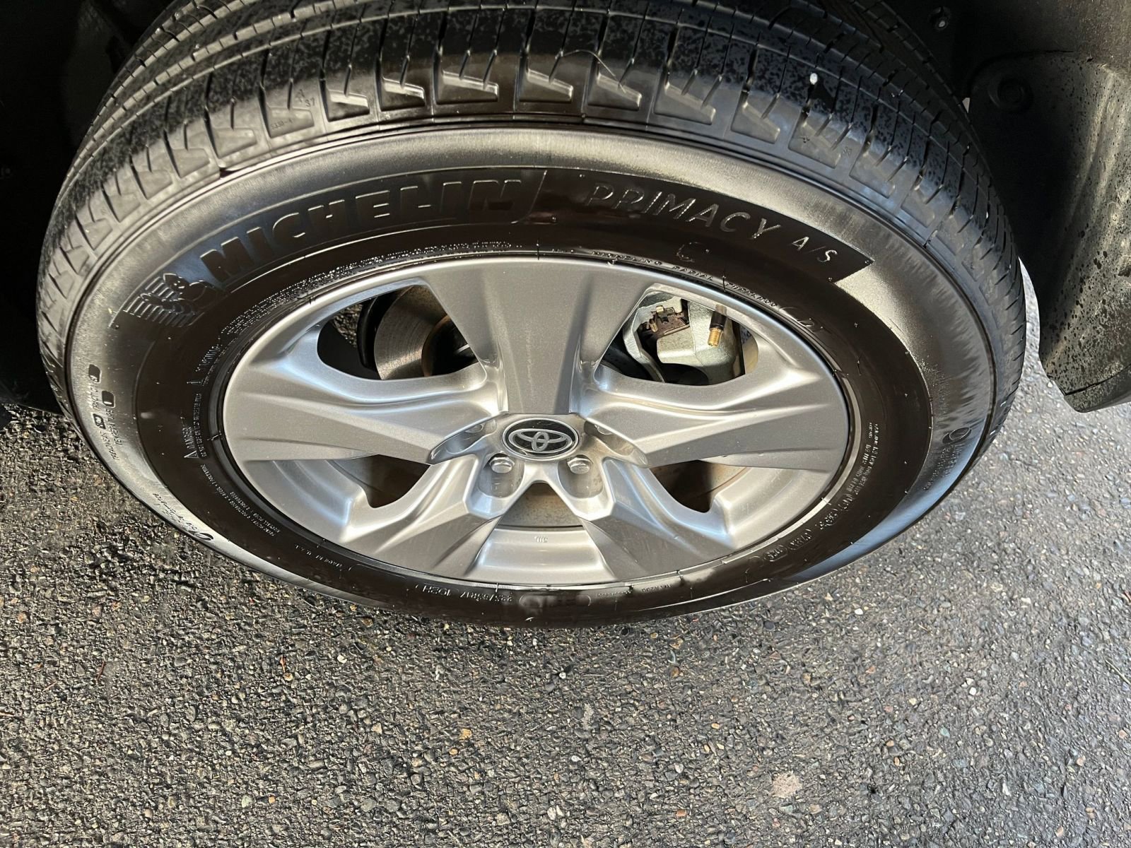 Thumbnail: 2025 Toyota RAV4 - 30