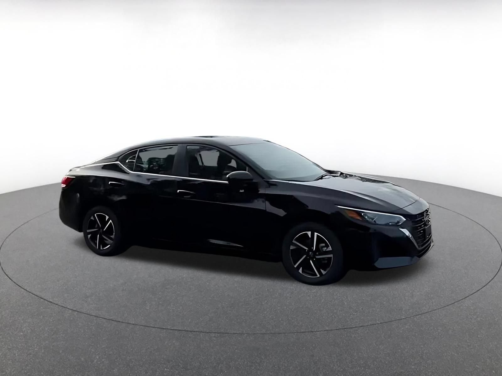 Thumbnail: 2025 Nissan Sentra - 2