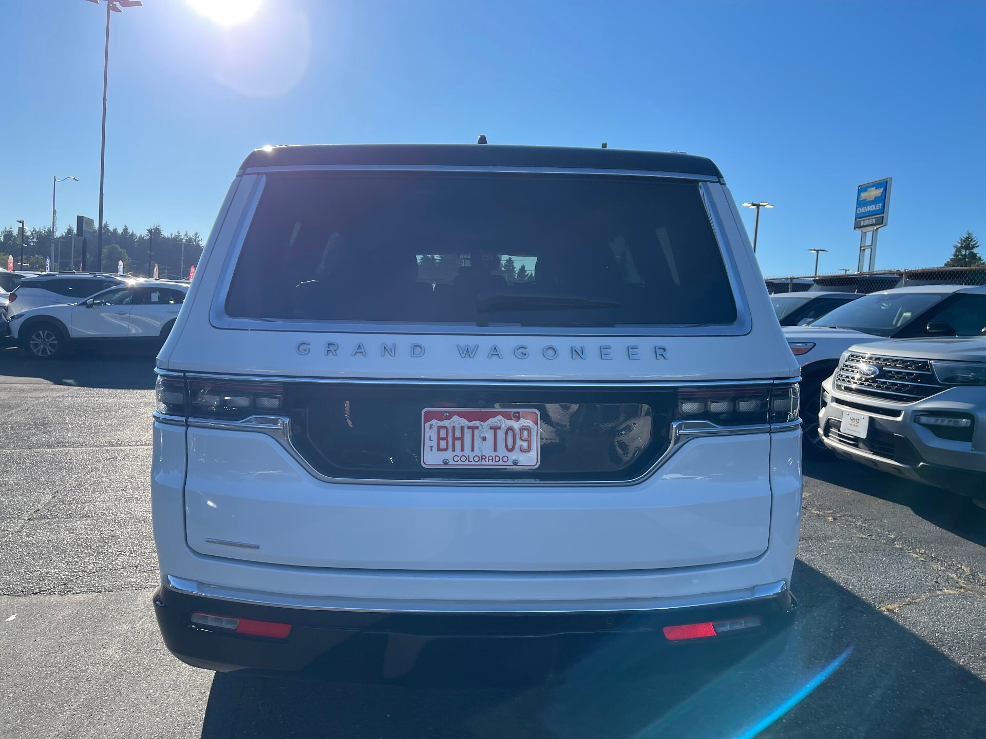 2023 Jeep Grand Wagoneer  6