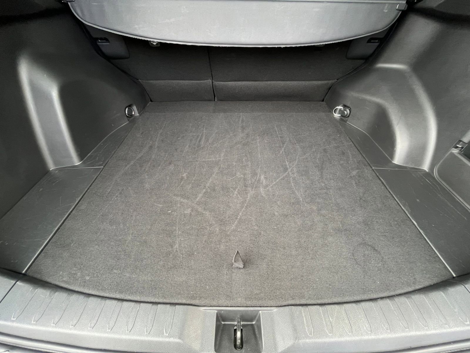 Thumbnail: 2025 Toyota RAV4 - 31