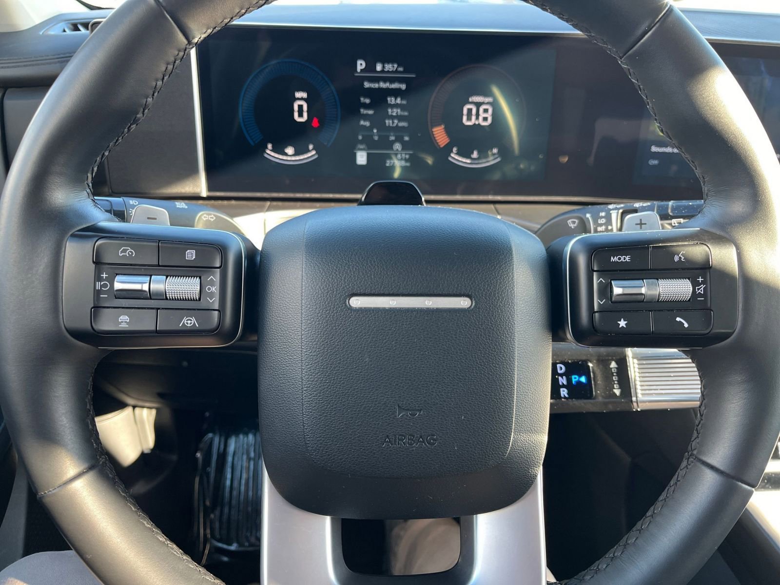 Thumbnail: 2025 Hyundai Santa Fe - 31