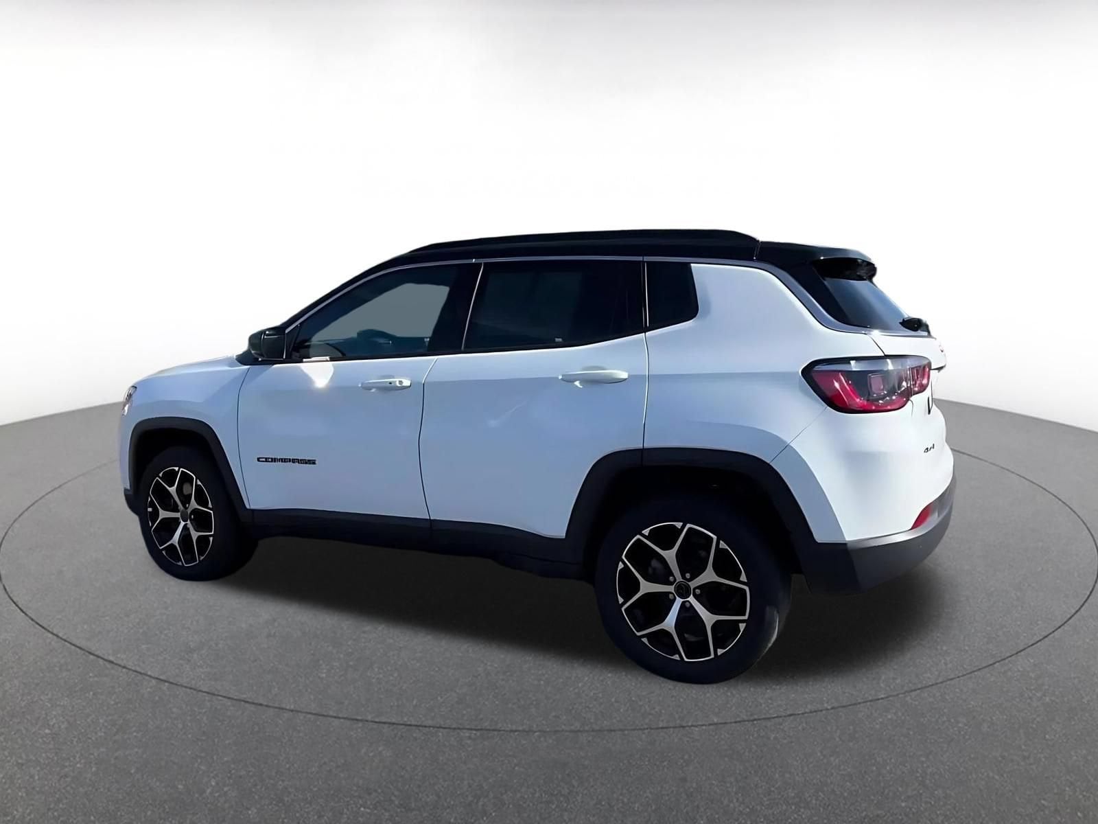 Thumbnail: 2025 Jeep Compass - 8
