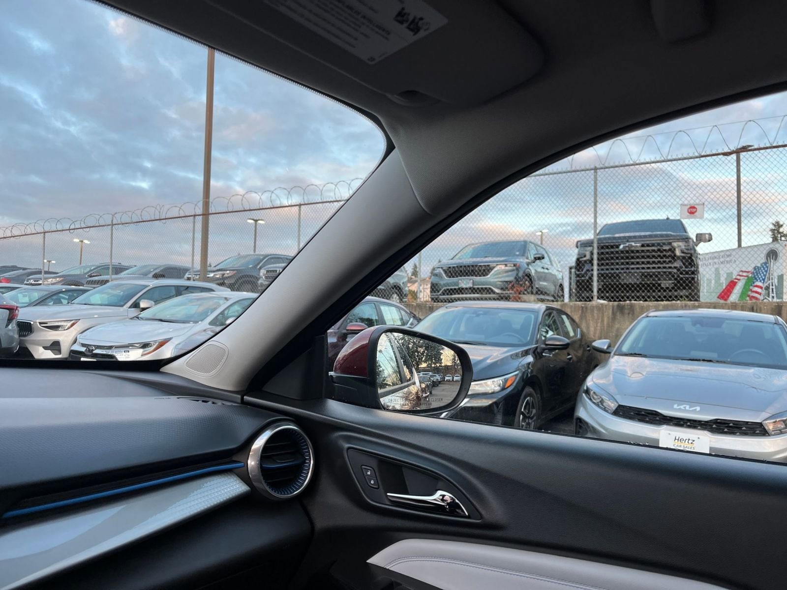 Thumbnail: 2025 Chevrolet Trax - 35