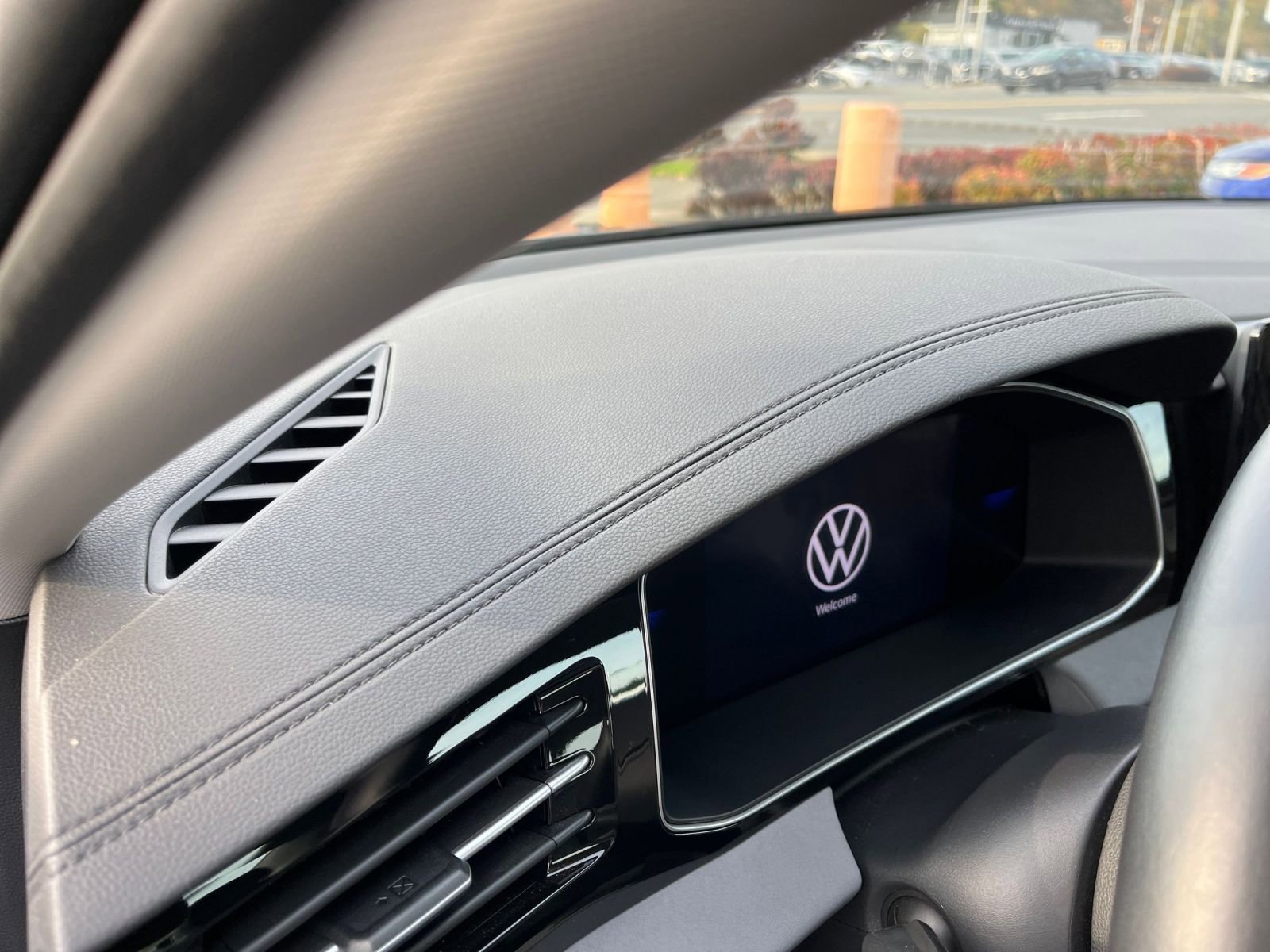 Thumbnail: 2025 Volkswagen Jetta - 34