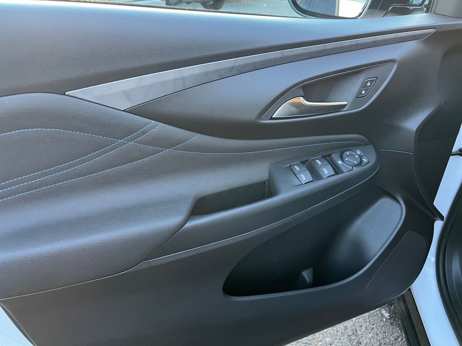 Thumbnail: 2025 Buick Envista - 20