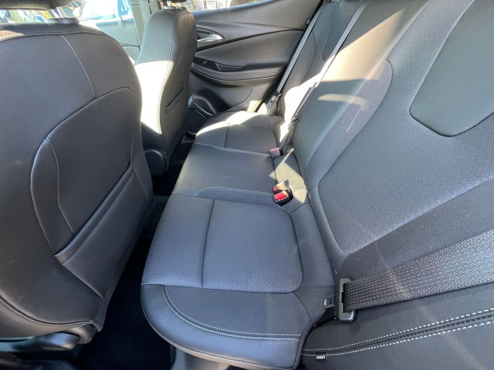 Thumbnail: 2025 Buick Encore GX - 27