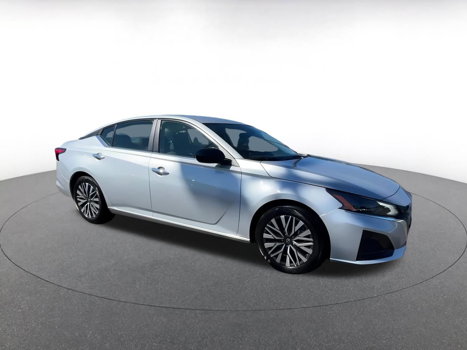 Thumbnail: 2024 Nissan Altima - 2