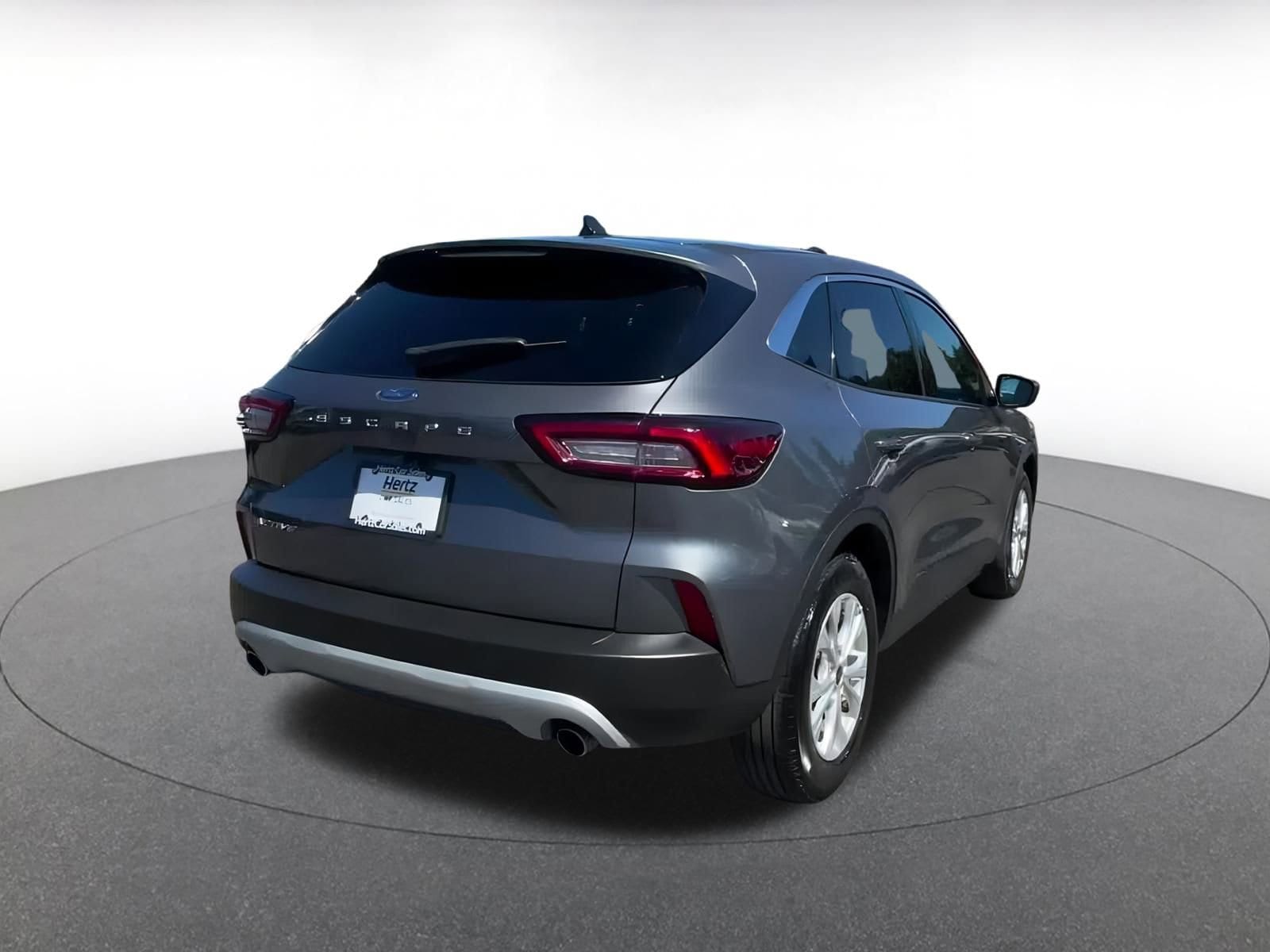 Thumbnail: 2024 Ford Escape - 15