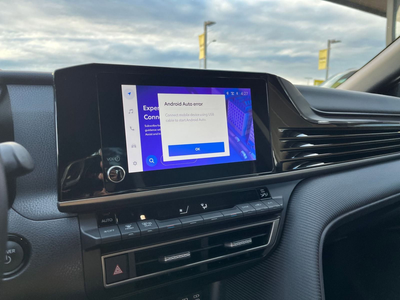 Thumbnail: 2025 Toyota Camry - 20