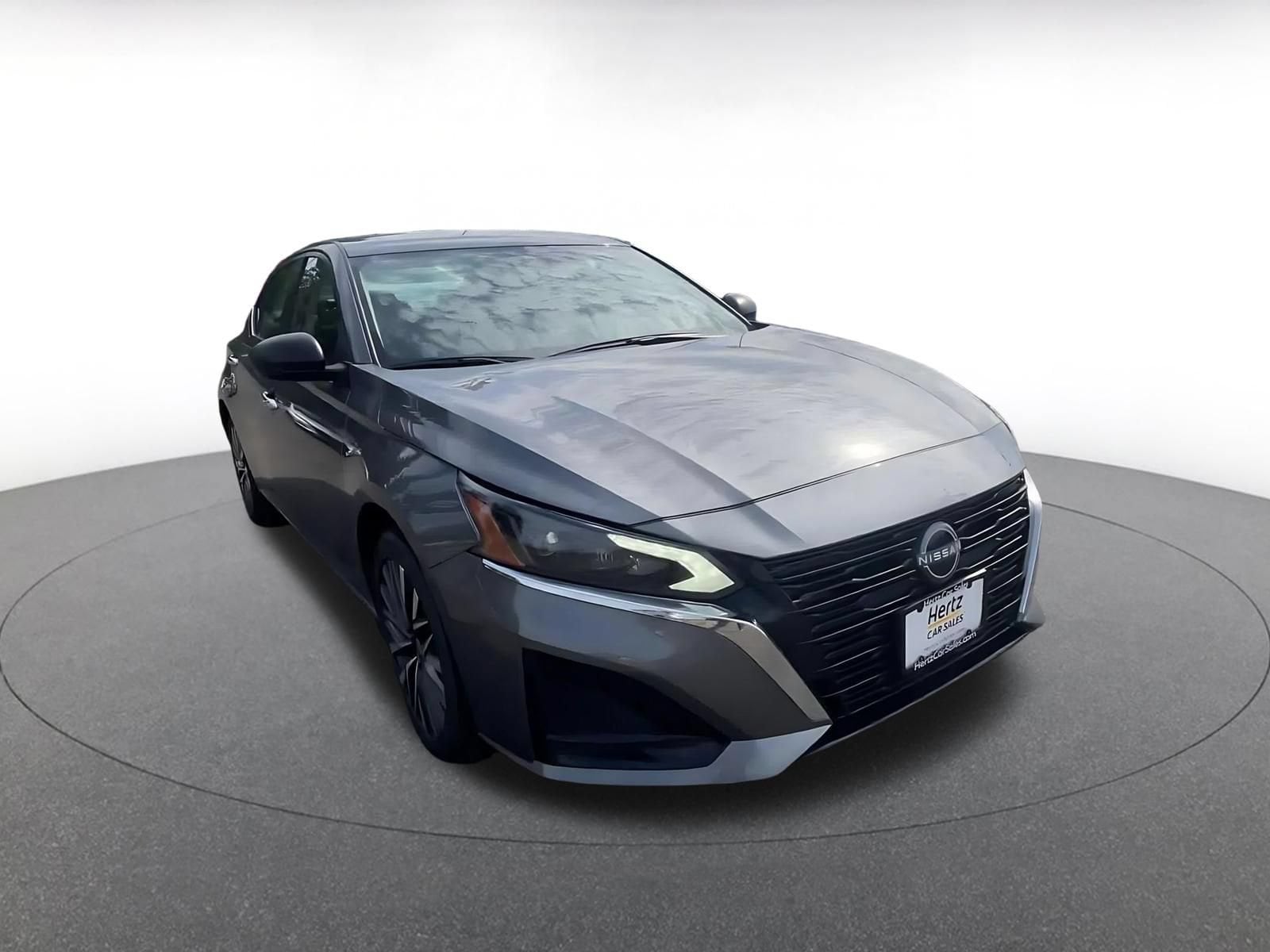 Thumbnail: 2025 Nissan Altima - 3
