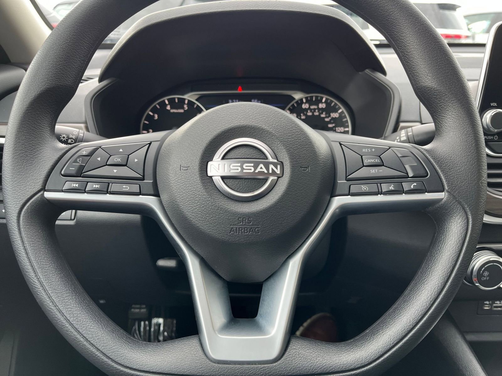 Thumbnail: 2025 Nissan Altima - 29