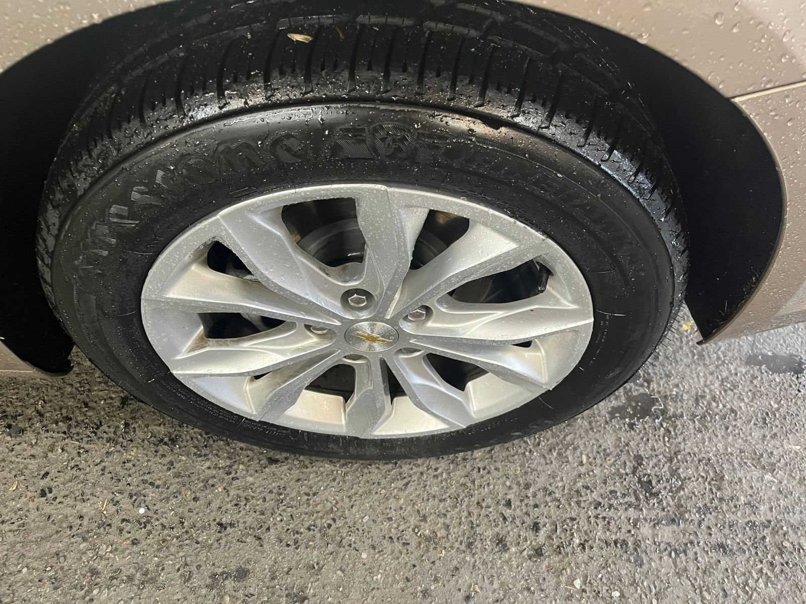 Thumbnail: 2024 Chevrolet Malibu - 32