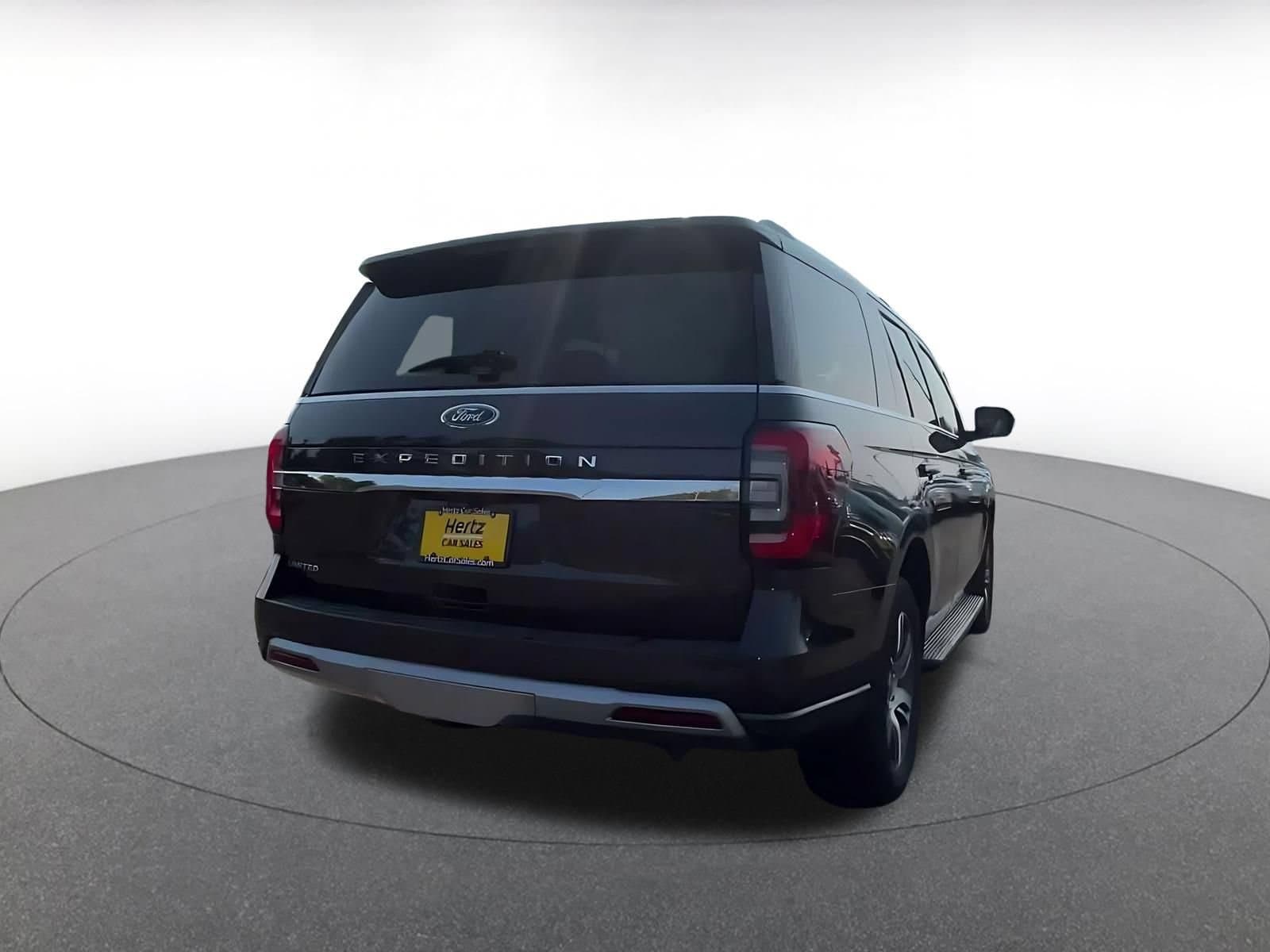 Thumbnail: 2024 Ford Expedition - 13