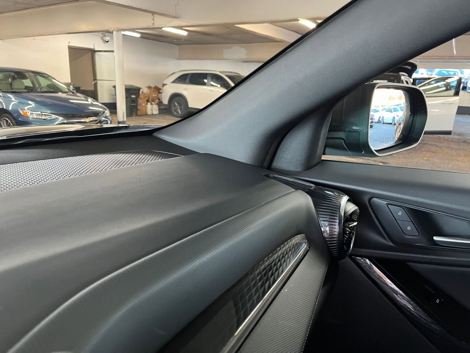 Thumbnail: 2025 Chevrolet Equinox - 35