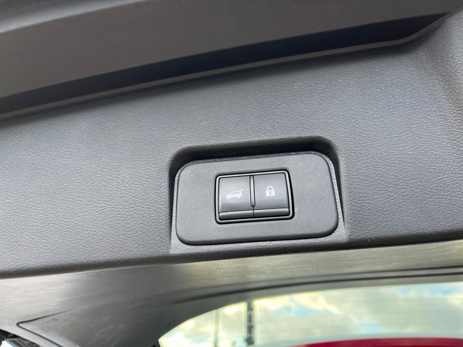 Thumbnail: 2025 Nissan Rogue - 23