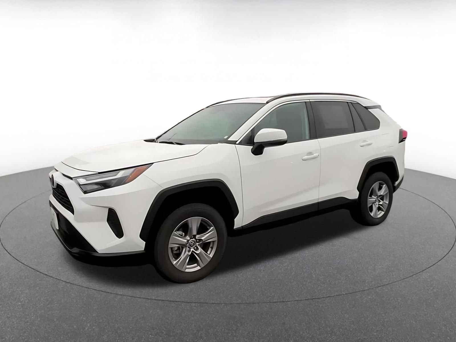 Thumbnail: 2025 Toyota RAV4 - 8