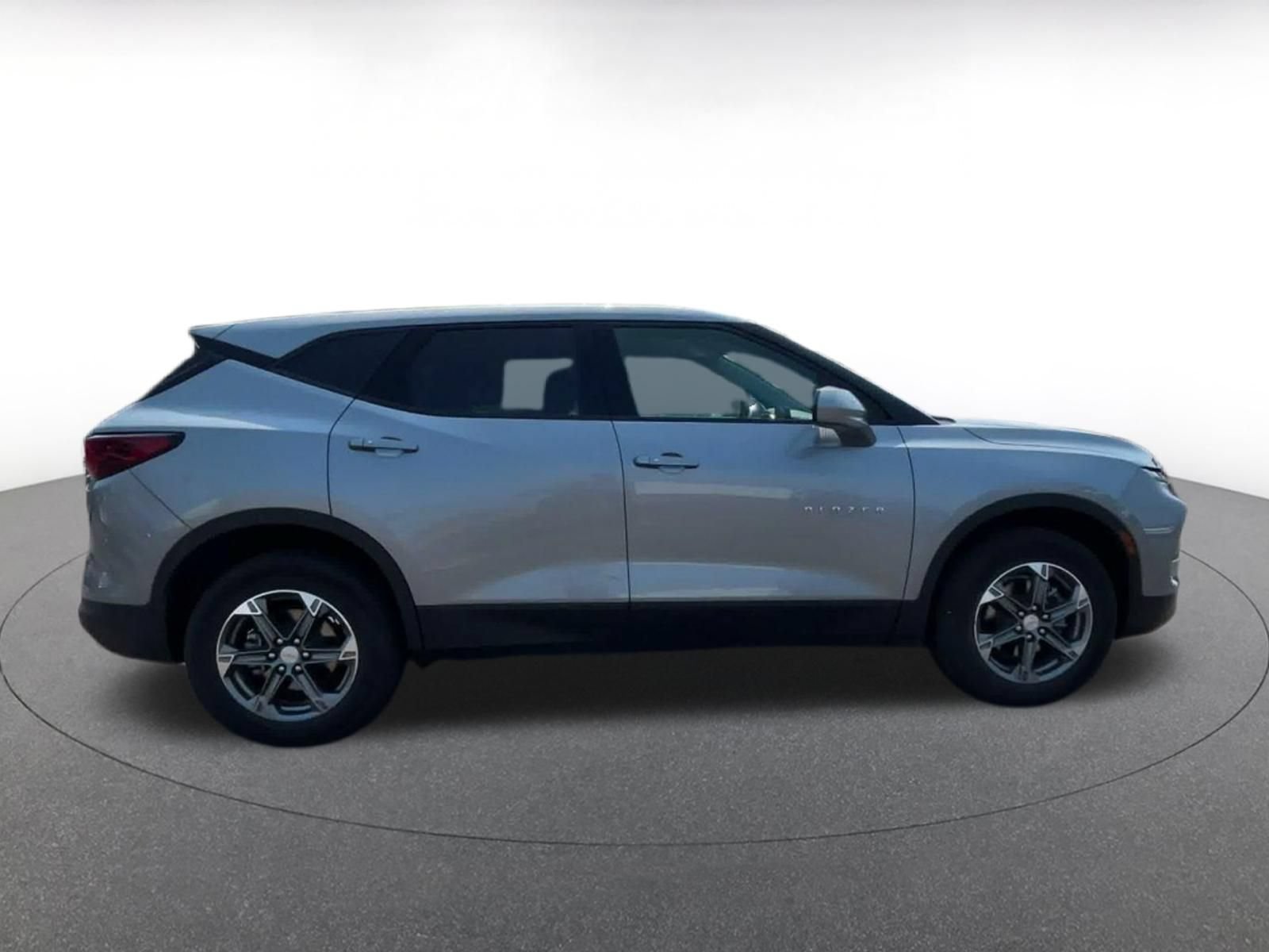 Thumbnail: 2025 Chevrolet Blazer - 15