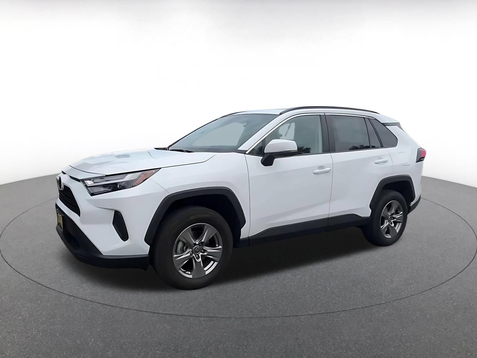 Thumbnail: 2025 Toyota RAV4 - 8