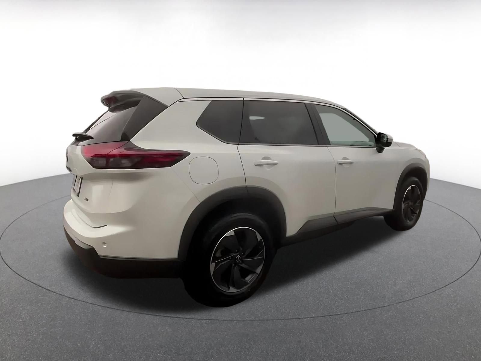 Thumbnail: 2025 Nissan Rogue - 14