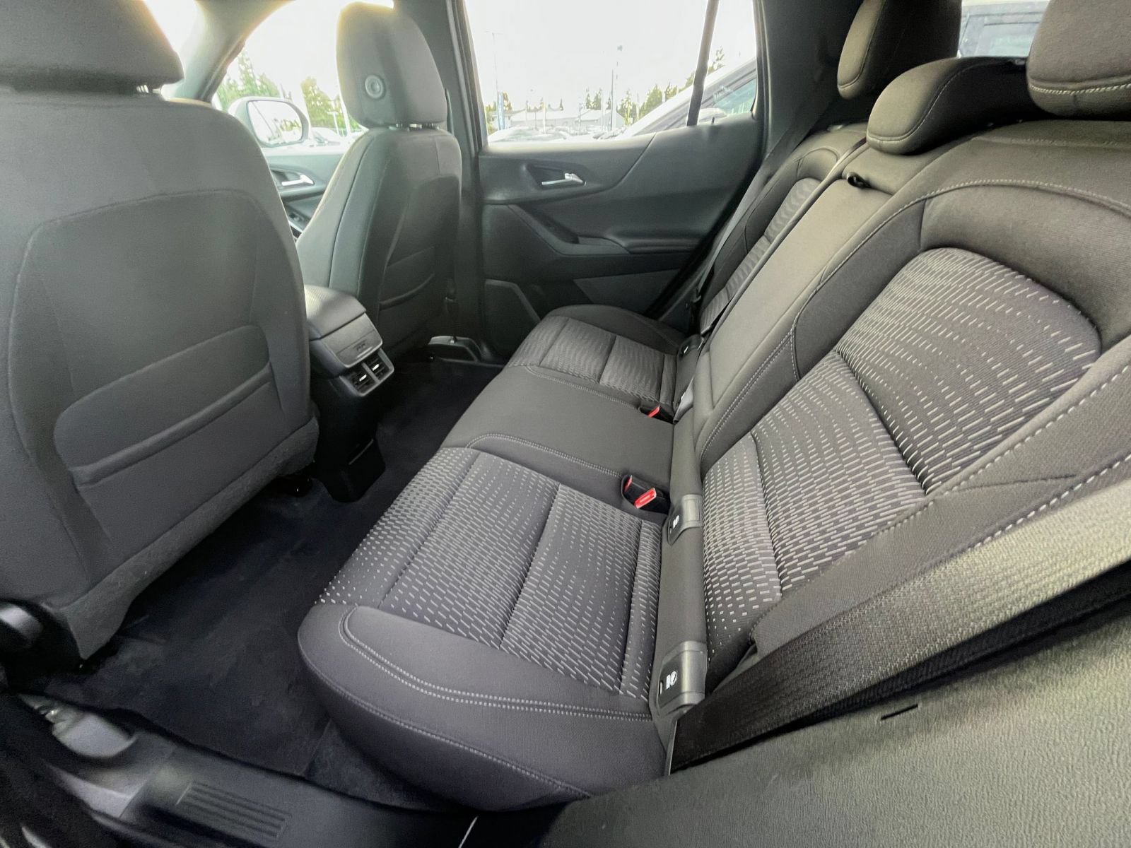 Thumbnail: 2025 Chevrolet Equinox - 27