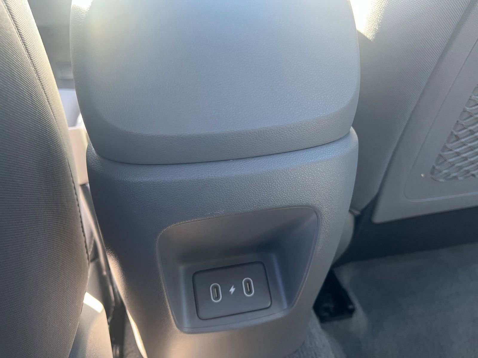 Thumbnail: 2025 Hyundai Elantra - 24