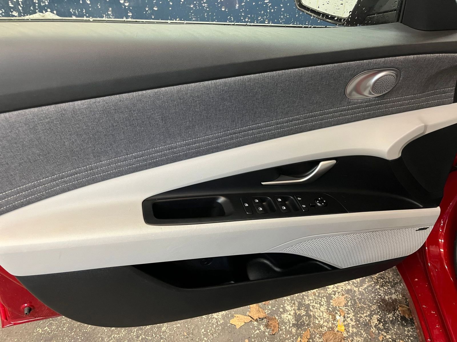 Thumbnail: 2025 Hyundai Elantra - 18