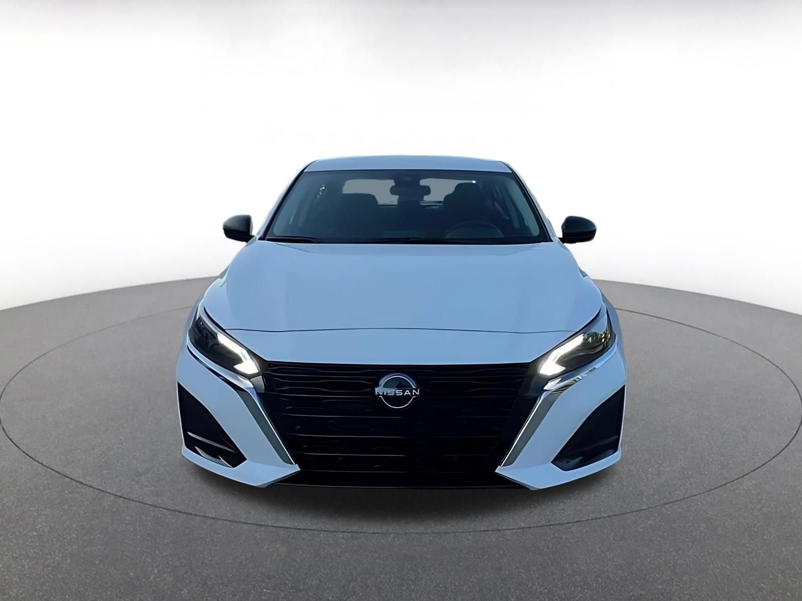 Thumbnail: 2025 Nissan Altima - 4