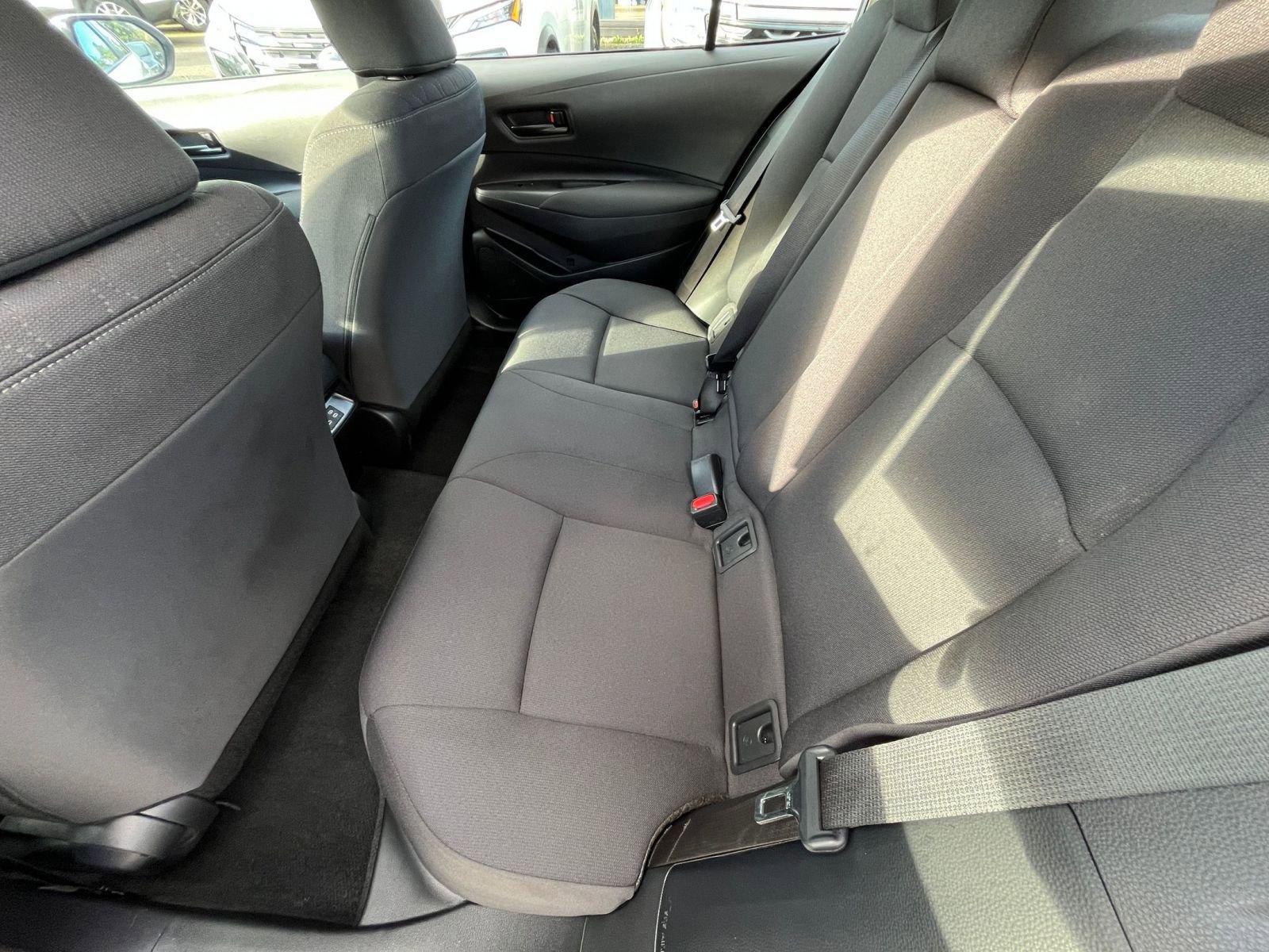 Thumbnail: 2025 Toyota Corolla - 25