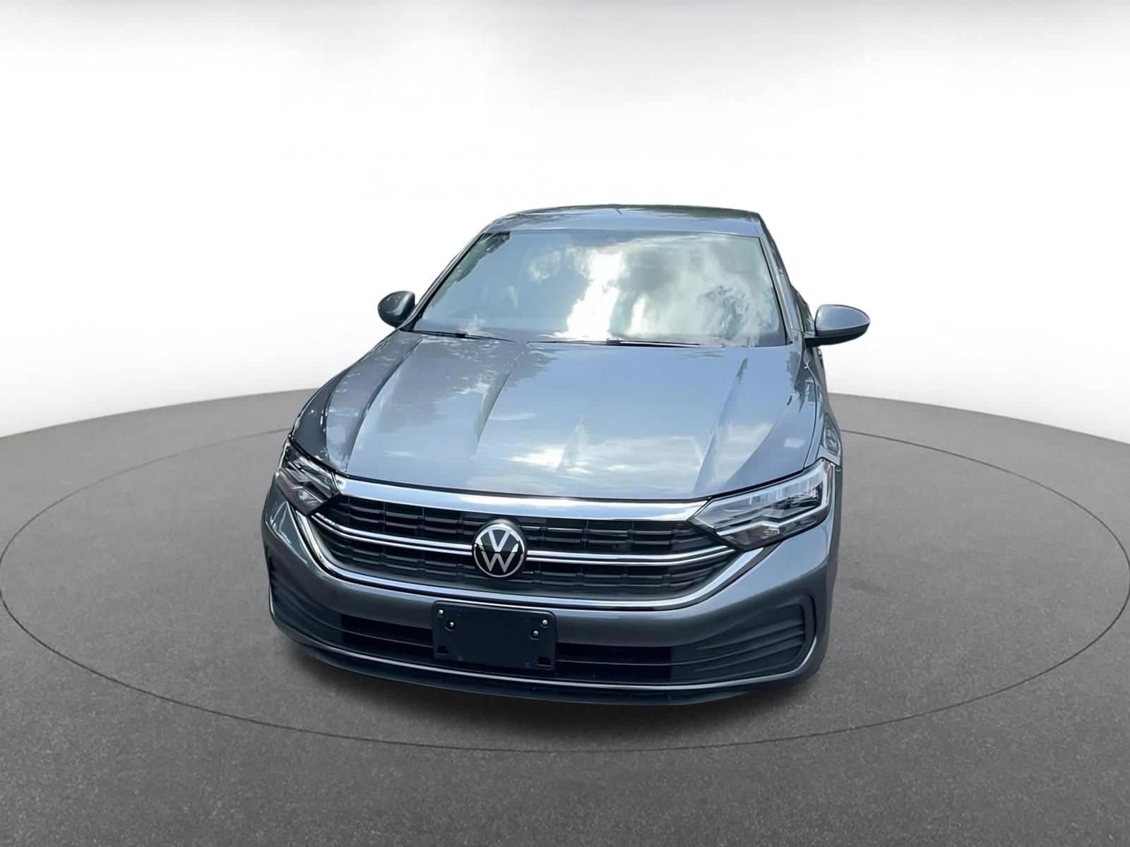 Thumbnail: 2024 Volkswagen Jetta - 5
