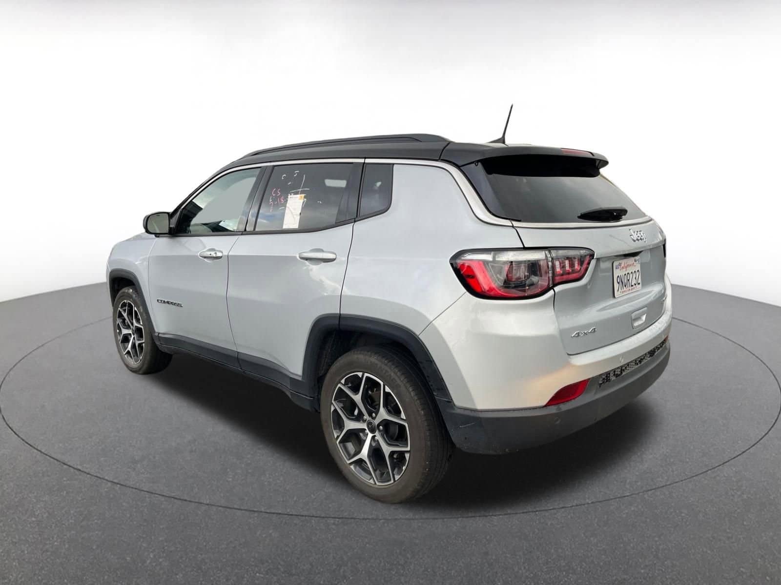 Thumbnail: 2025 Jeep Compass - 5